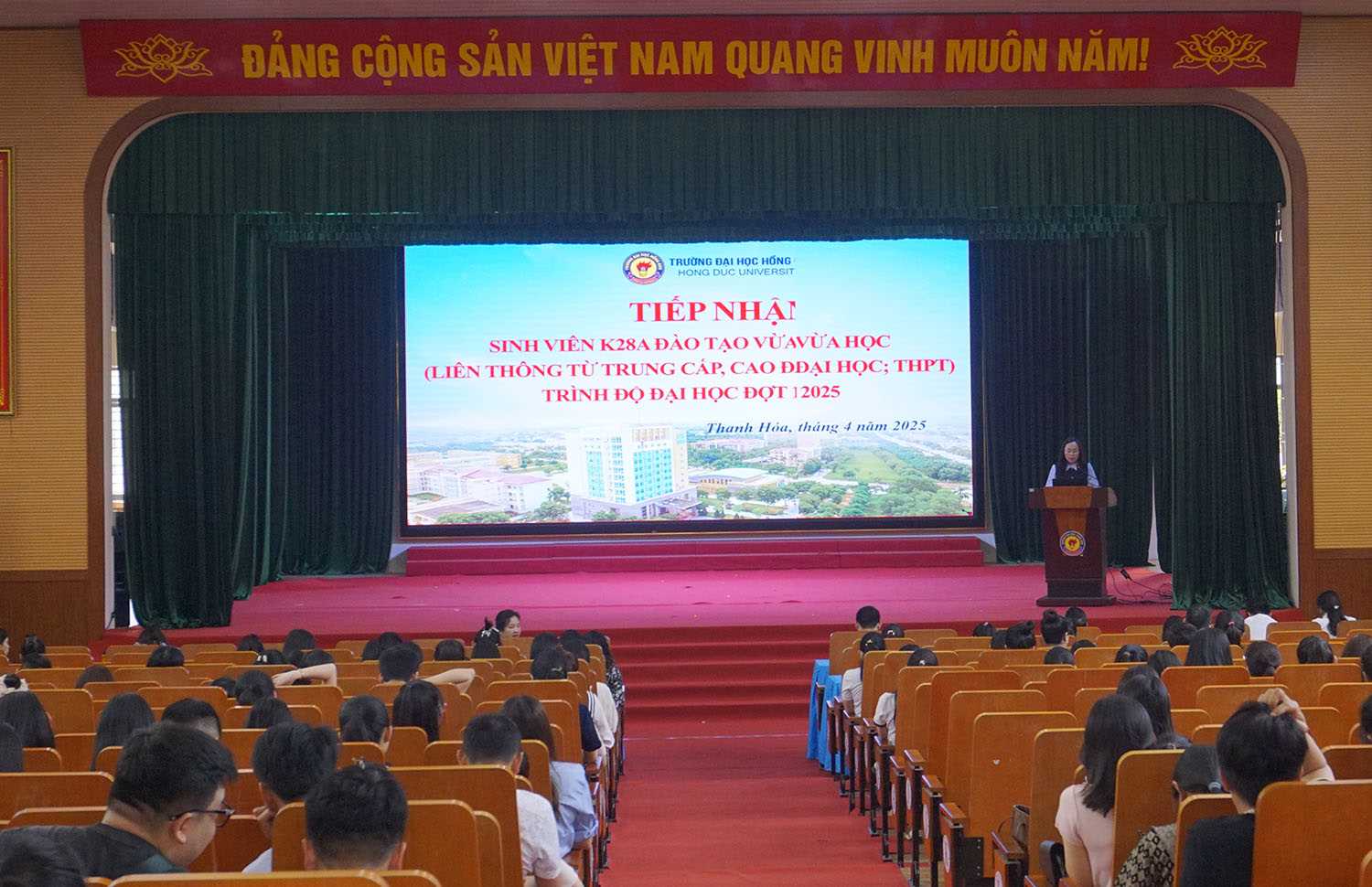 Tiếp nhận và phổ biến Quy chế cho sinh viên K28A hệ đào tạo liên thông, vừa làm vừa học trình độ Đại học đợt 1 năm 2025